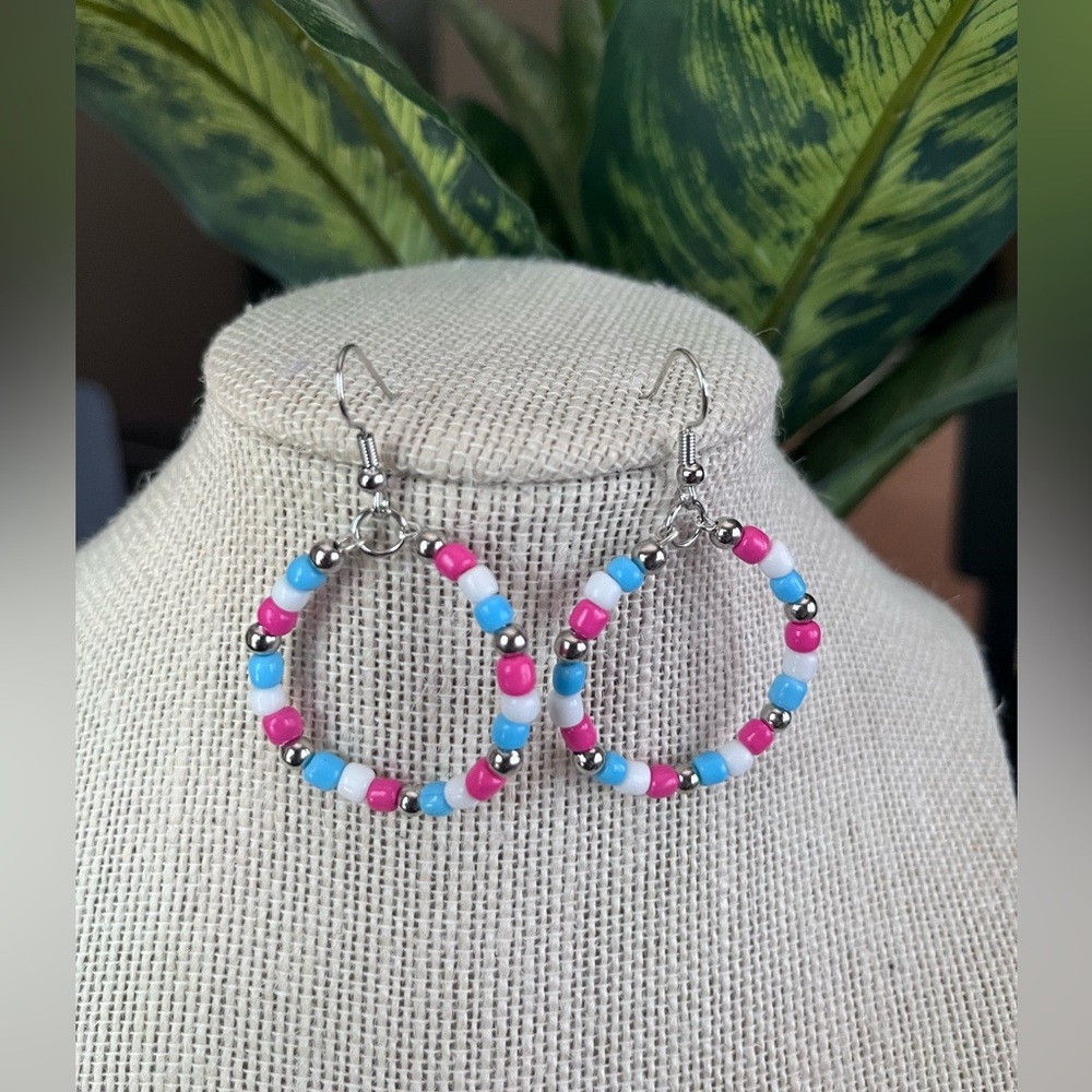 🌸Handmade Earrings 🌸 - Picture 4 of 10